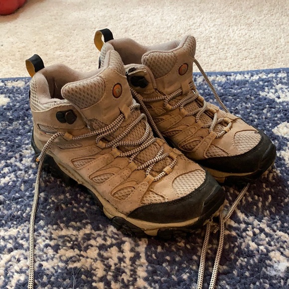 Merrell Hiking Boots Women’s size 7 - Picture 1 of 8